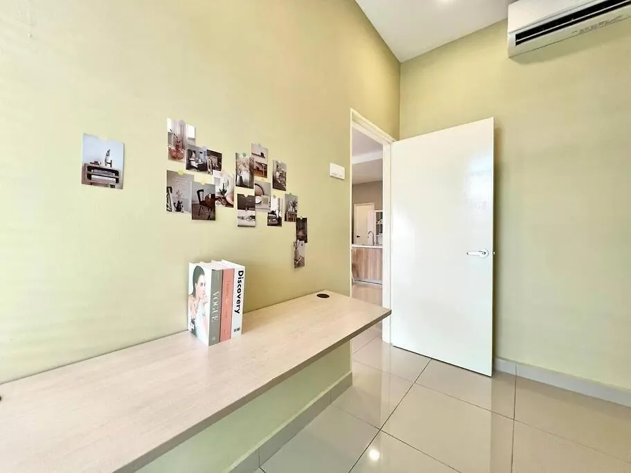 Mount Austin Retreat Apartment Johor Bahru
